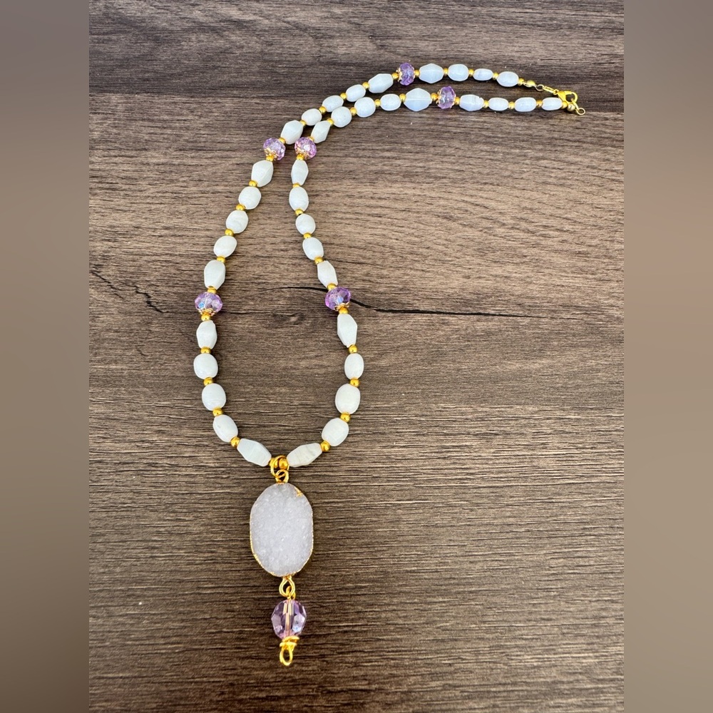 Handmade Druzy Stone Pendant Necklace with Purple and White Glass Beads
